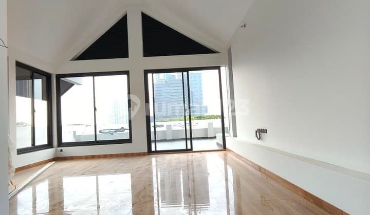 DIJUAL RUMAH BARU HOEK BADAN THE FORESTA BSD CITY TANGERANG