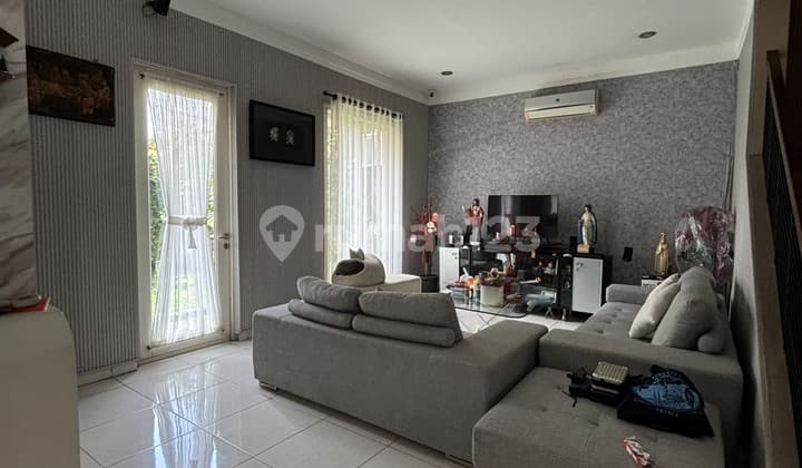Sell Semi-Furnished House with SHM in Alam Sutera