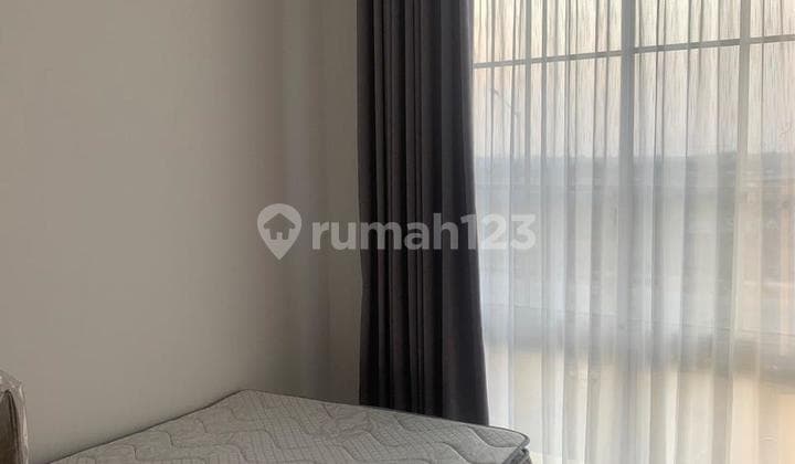 Rumah Pik Cluster Arcadia 3 Lantai Furnished