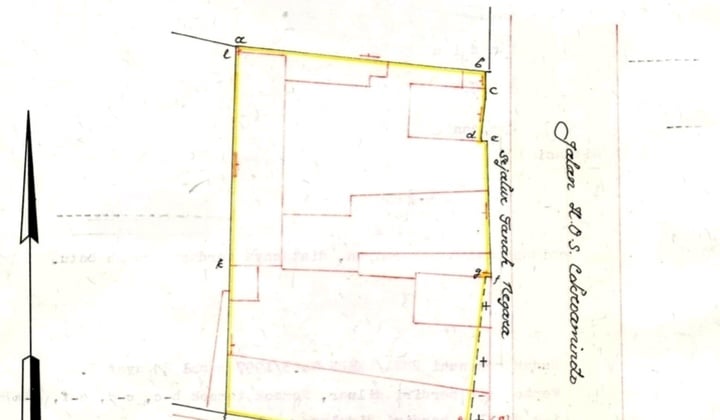 Ruko Remek Hitung Tanah di Tengah Kota Madiun Ruko Remek Hitung Tanah di Tengah Kota Madiun