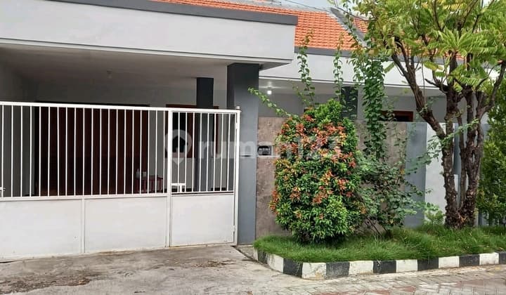 Rungkut asri lor