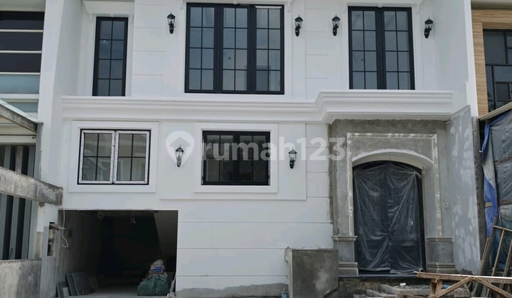 Rumah Pakuwon Indah The Mansion Rumah Pakuwon Indah The Mansion