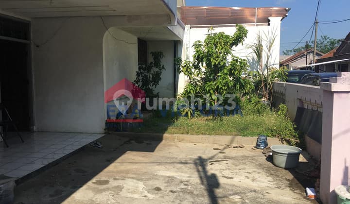 Rumah Bagus SHM di Kaliombo Kota Kediri Dekat Alun-Alun