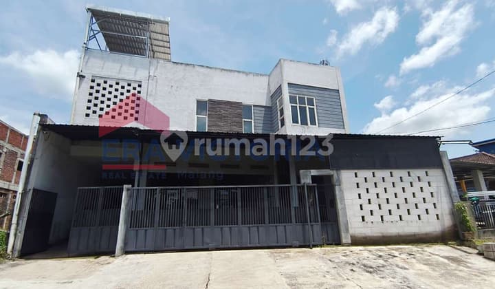 Properti Strategis Dekat BINUS Parkir Luas, Cocok untuk Bisnis Kos