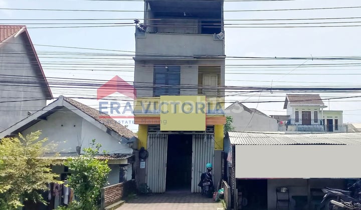 Shop House for Sale Located on Purwosari Main Road Near Mayora Industry