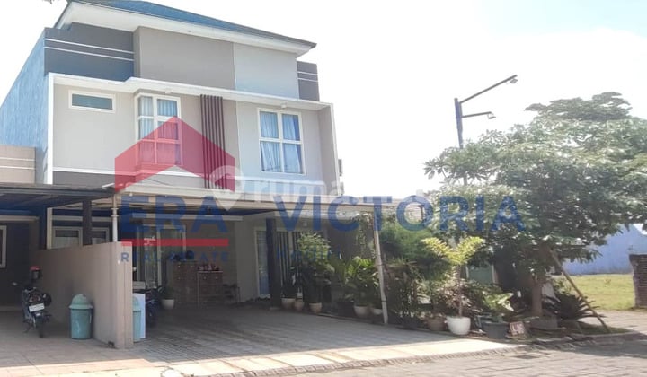 Rumah Bagus Ada Kolam Renang di Rejomulyo Kota Kediri