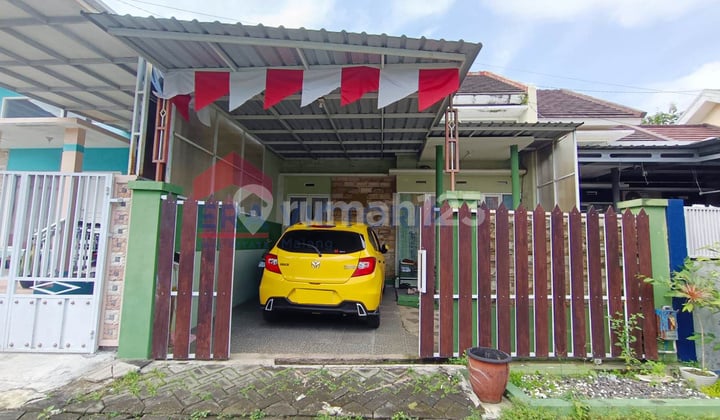 Hunian Siap Huni Semi Furnish, Security 24 Jam Dekat Kuliner Suhat Malang