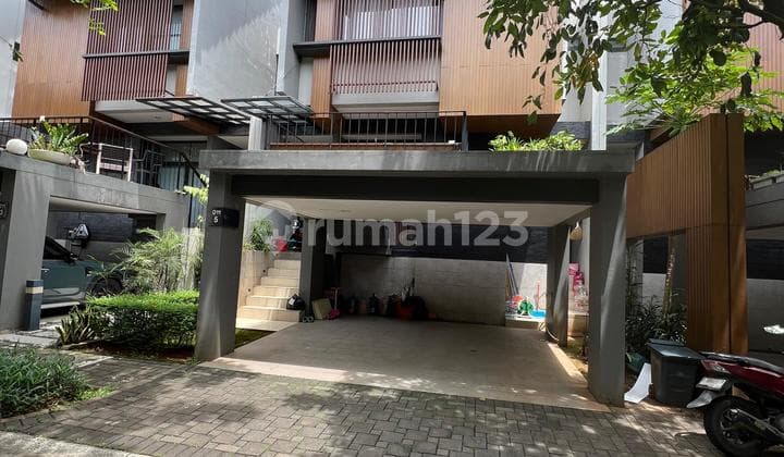 Dijual Rumah 2,5 Lantai Semi Furnished di Caelus Greenwich Park BSD - Harga Nett