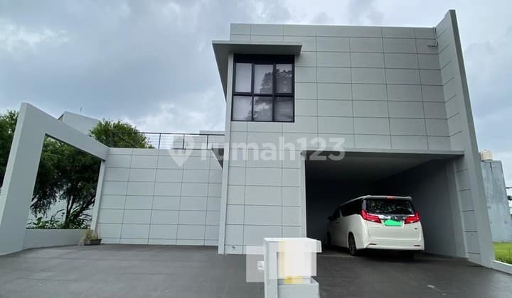 Dijual Rumah Hoek Modern Minimalist View Danau The Spring - Scarlet Gading Serpong