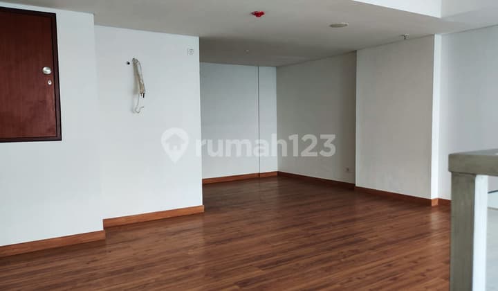 Apartment Roseville SOHO 1 BR 2 Lantai Lokasi Strategis