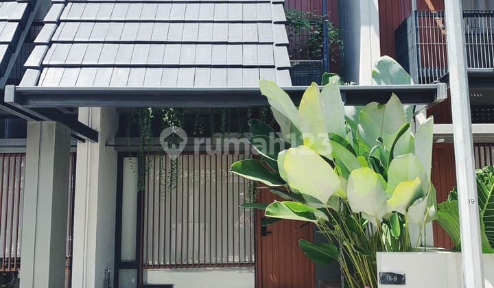 Rumah 2 lantai + 1 Mezanine di Fleekhauz R BSD, Tangerang Selatan