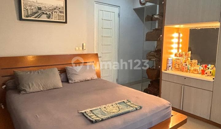 2-Story Semi-Furnished House in Delatinos BSD, South Tangerang