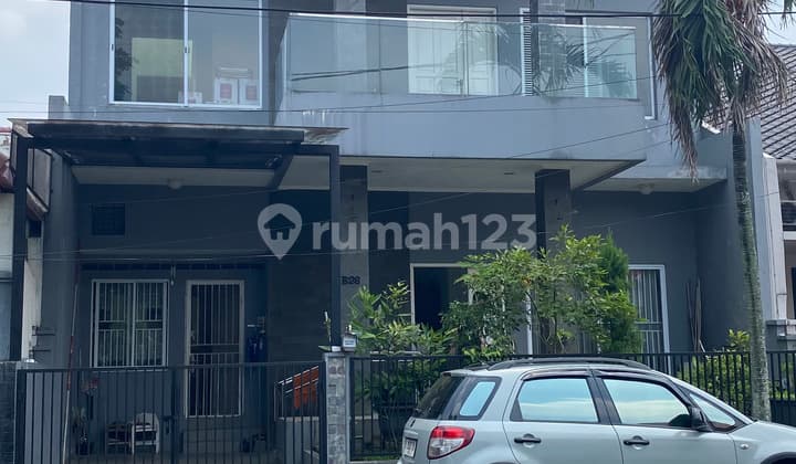 Rumah 2 Lantai di Sektor 2.1 Anggrek Loka BSD, Tangerang Selatan
