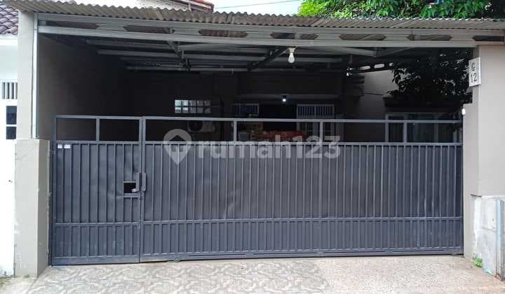 Dijual Rumah Tua Hitung Tanah Dalam Komplek Yang Nyaman Di Cirendeu Tangerang Selatan