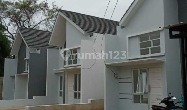 Dijual Rumah Dalam Cluster Bebas Banjir Di Cinangka Depok