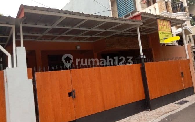 Rumah ♥️Pagar Coklat Yang Menawan♥️