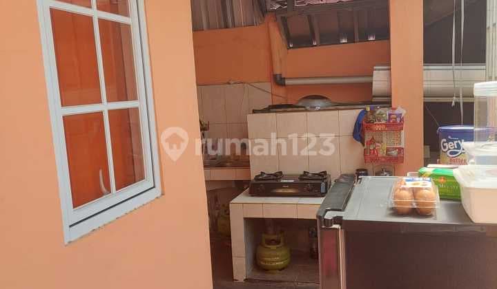 Rumah Dan Kost An 9 Kamar Income 5,4 Juta