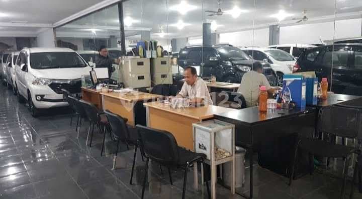 Showroom Mobil Impian Anda di Jakarta Timur