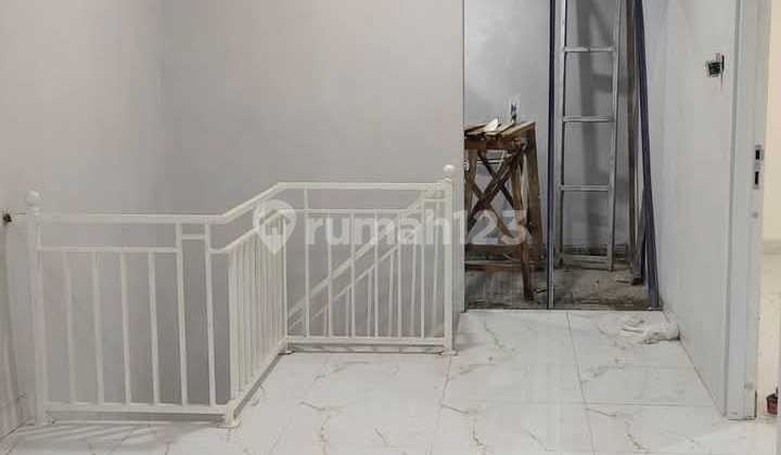 Rumah 2 Lantai 700 Juta Nego Shm Dekat Stasiun Kranji