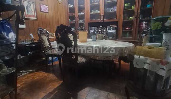 Nice House 500 Meters Kelapa Gading