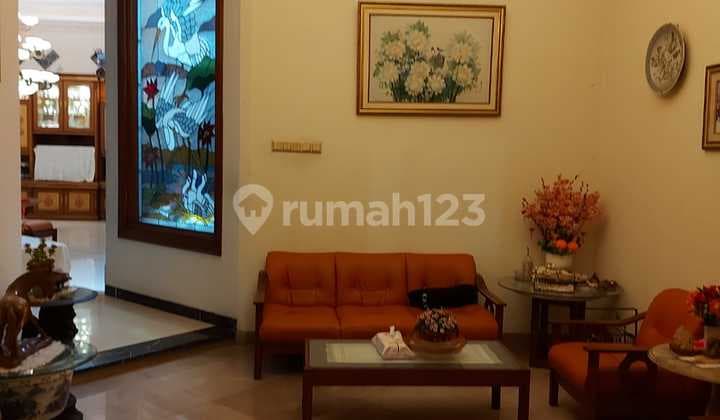 SHM! Rumah 600M2 Granit Import di Perumahan Elite Duren Sawit