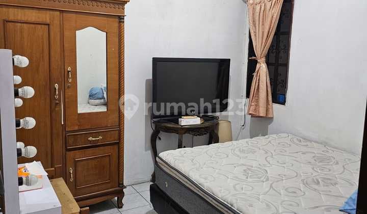 Rumah Hanya 1.3 M Pondok Kelapa 2 Lantai