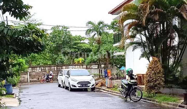 Rumah Full Funished 2Lantai Harga Murah