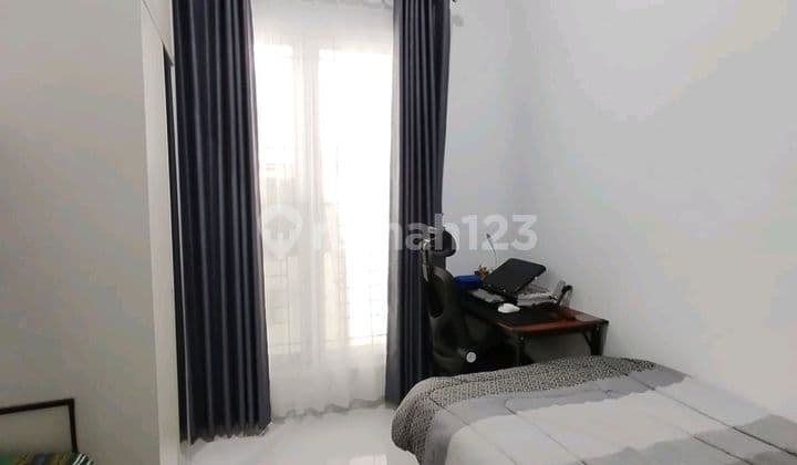 Runah 1,3M Jalan U Meter Bebas Banjur di Duren Sawit