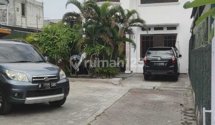 Investasi Emas di Jantung Kota! Rumah Impian di Tebet