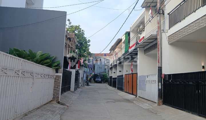 Lahan Kosong Duren Sawit, Strategis Siap Bangun