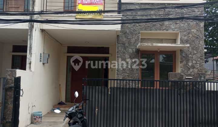 Rent House 4 Kanar Wide, 2 Car Carport, Pondok Kelapa