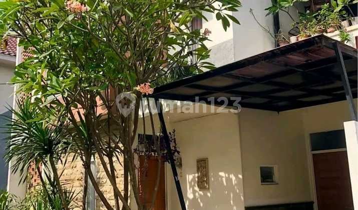 Rumah 2 Lt Pasar Rebo Akses 2 Mobil Cuma 1,35 M Shm