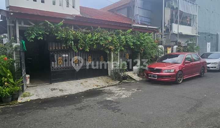 Rumah Hook 7 KT Murah, Bebas Banjir di Duren Sawit , Nego Habis !