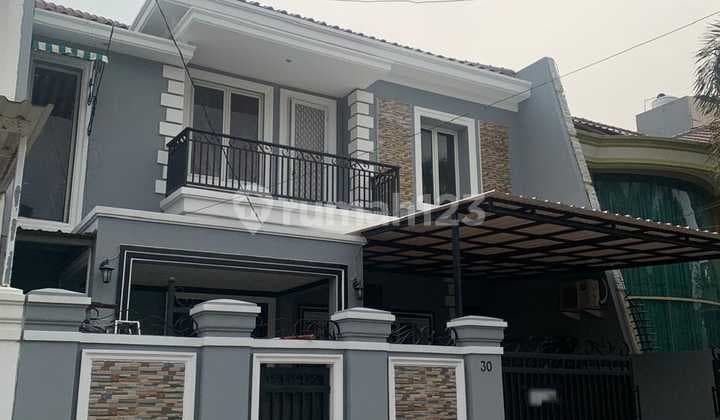 Rumah Mewah Furnished, Siap Huni di Cempaka Putih
