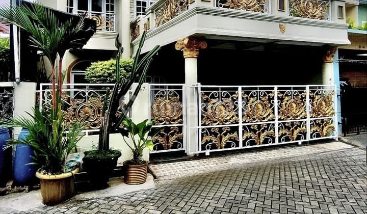 Fully Furnished 2-Story House in Galaxy Bekasi, Strategic Location & Negotiable!