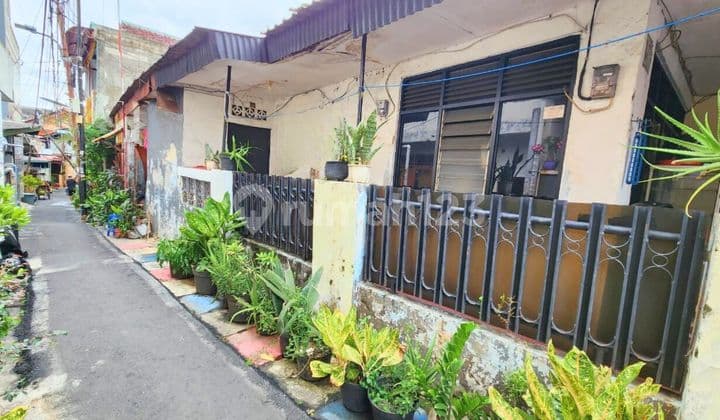 Jual Cepat Rumah Cocok untuk Kost an Di Gg Masjid Al Muttaqin Tebet JakSel