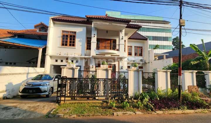 Rumah Cocok untuk Hunian/ Kantor di Komplek Garuda Kalibata Selatan