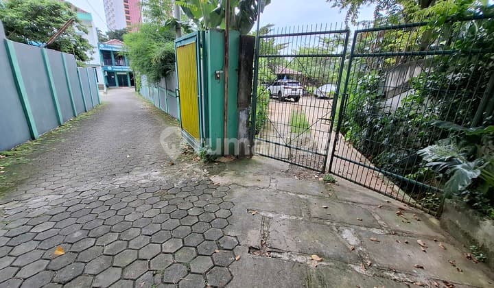 Kavling 1464 m2 Lokasi Strategis di Cawang Cocok untuk Bangun Cluster Rumah Bebas Banjir