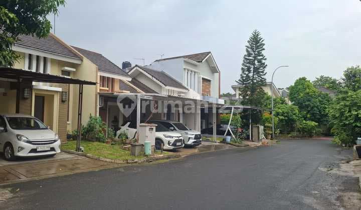 Rumah Sangat Terawat Bersih Untuk Keluarga Kecil di Grand Wisata Bekasi