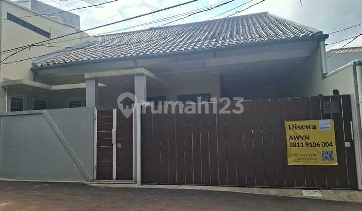 Newly Renovated House on Main Street in Condet for Rent/Sale Fast