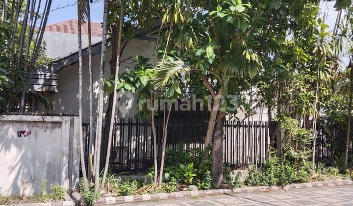House in Jemursari Surabaya Close to Nginden and Ahmad Yani