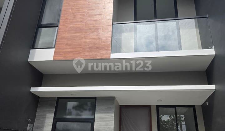 For Sale New Fresh House in Baruk Surabaya Near Merr