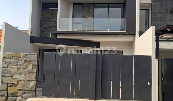 New House for Sale in Manyar Jaya Surabaya Near Campus