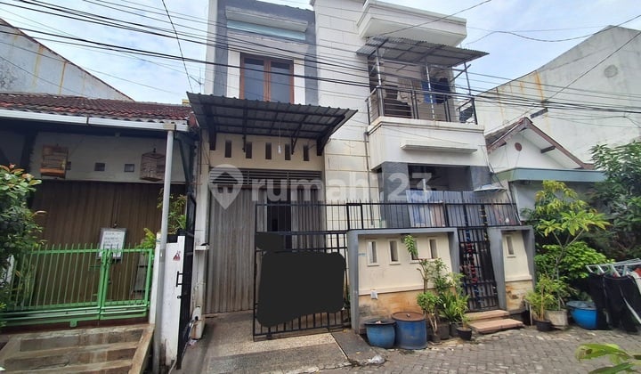 Kos 2 Lantai Strategis di Pusat Kota Semarang