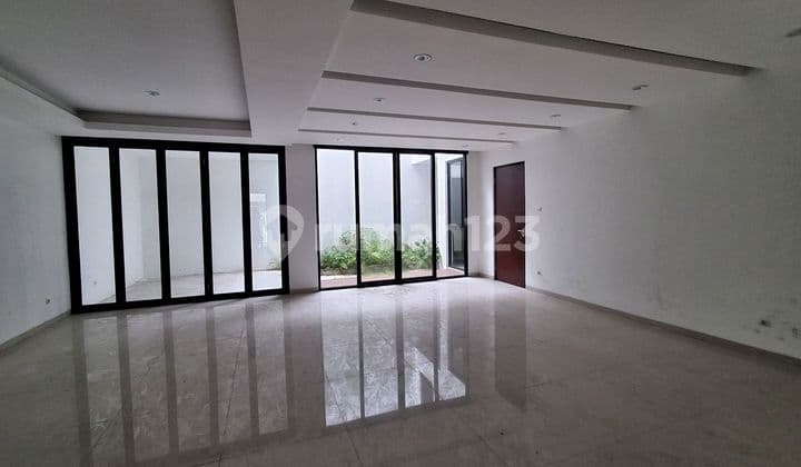 Rumah Mewah di Komplek Perumahan Elite Kota Kudus