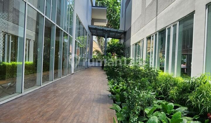 Disewakan Gedung Komersial 4Lantai LB 1200m² Raya Nginden