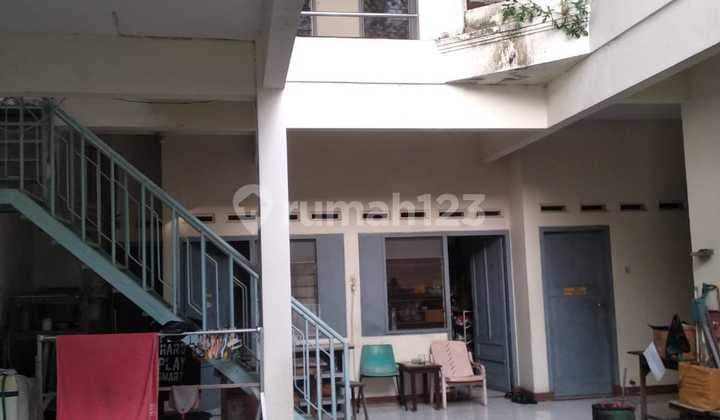 Need to Sell a Strategic 10-Bedroom Boarding House in Ngagel, Surabaya