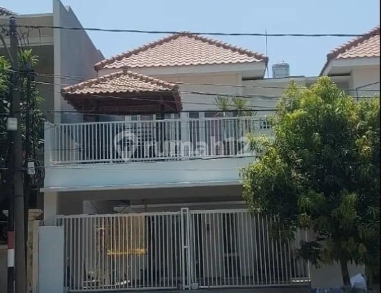 Disewakan Rumah 2 Lantai Galaxy Bumi Permai Araya 1 Modern Tropis