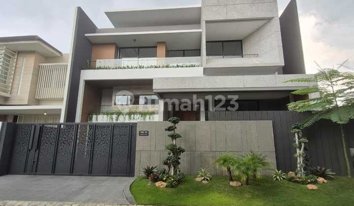 Dijual Rumah 2 Lantai Minimalis Modern Baru High Spec Split Level Pakuwon Indah Imperial Golf