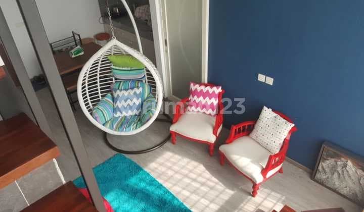 Ready to Move In, Apartment